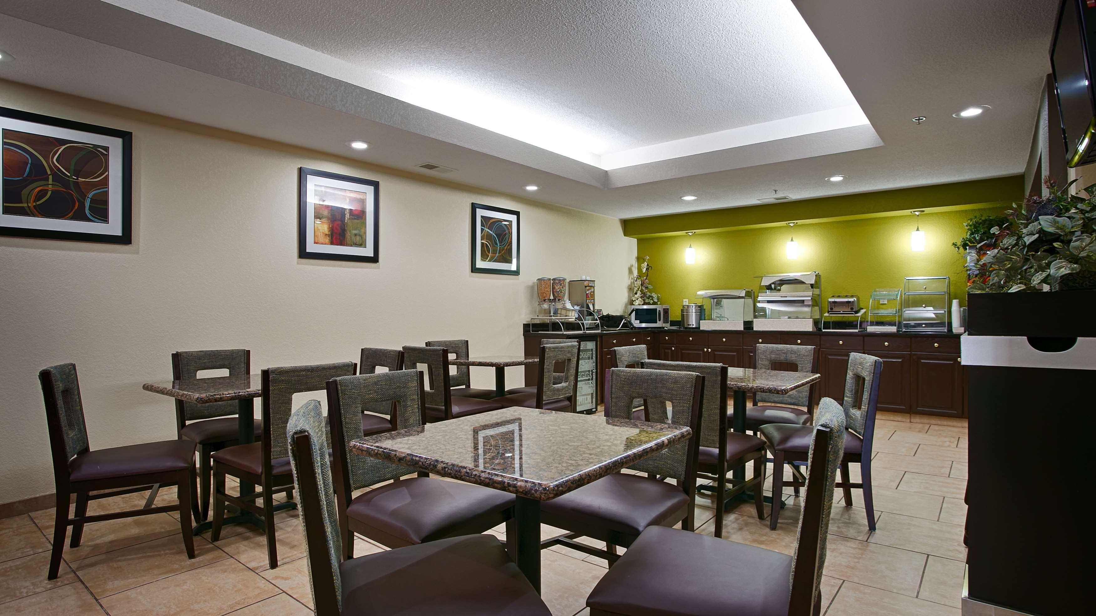 Best Western Lake Cumberland Inn Monticello Екстер'єр фото
